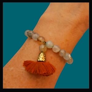 Agate Beaded Stretch Tassel Bracelet